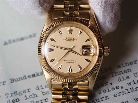 how to tell real from fake rolex|how to spot a real rolex.